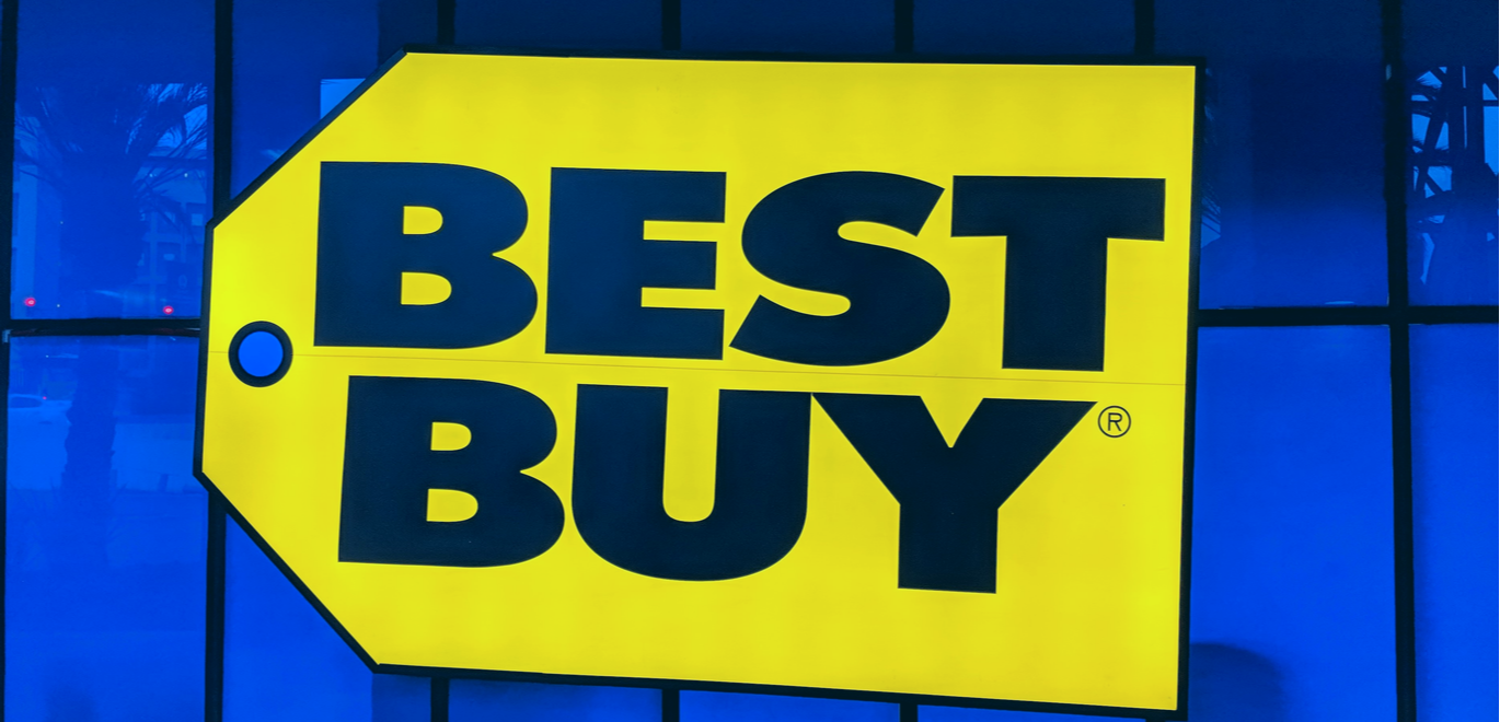 Number of web visits to Best Buy 2022