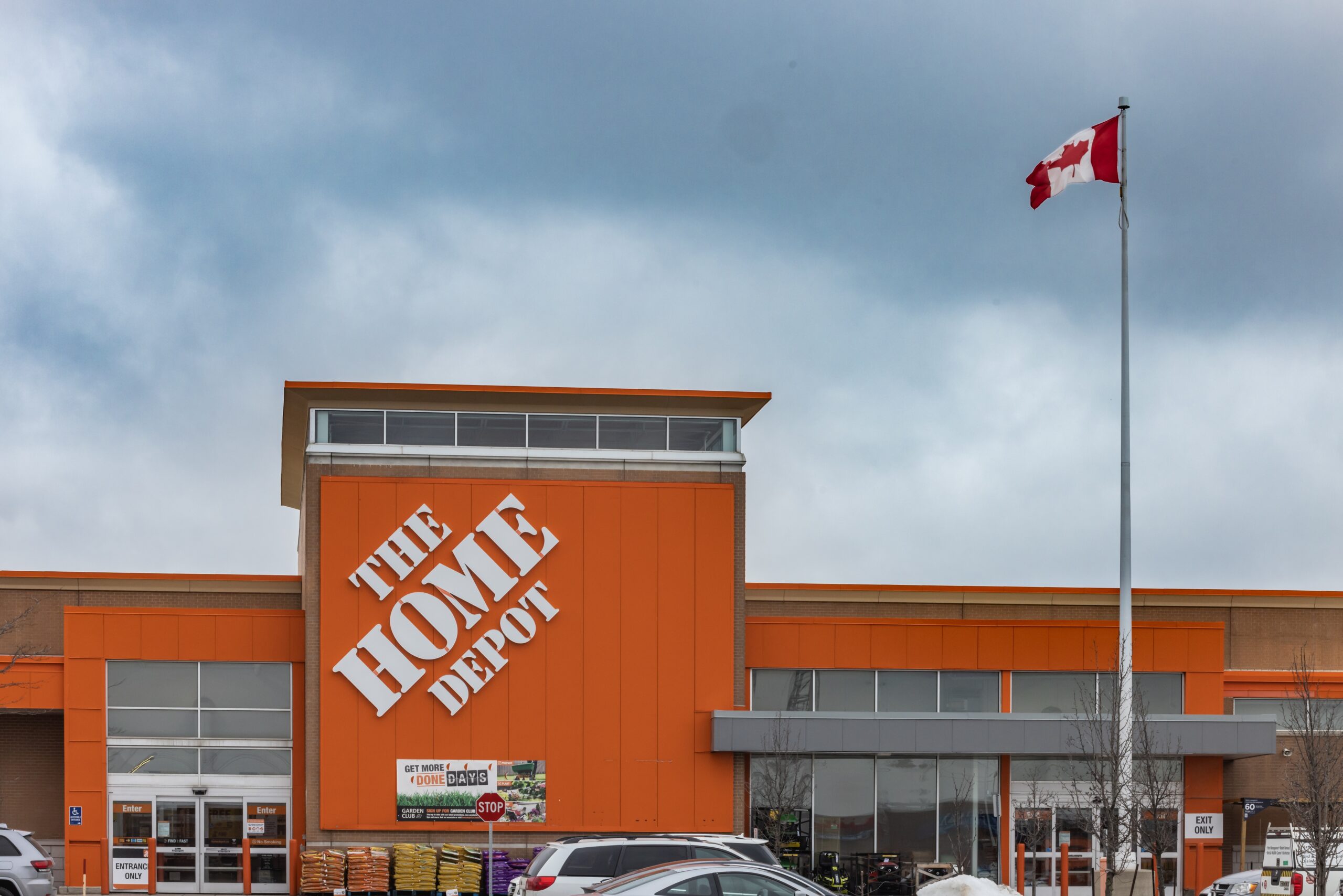 SRS acquisition and online sales boost Home Depot’s second-quarter profit