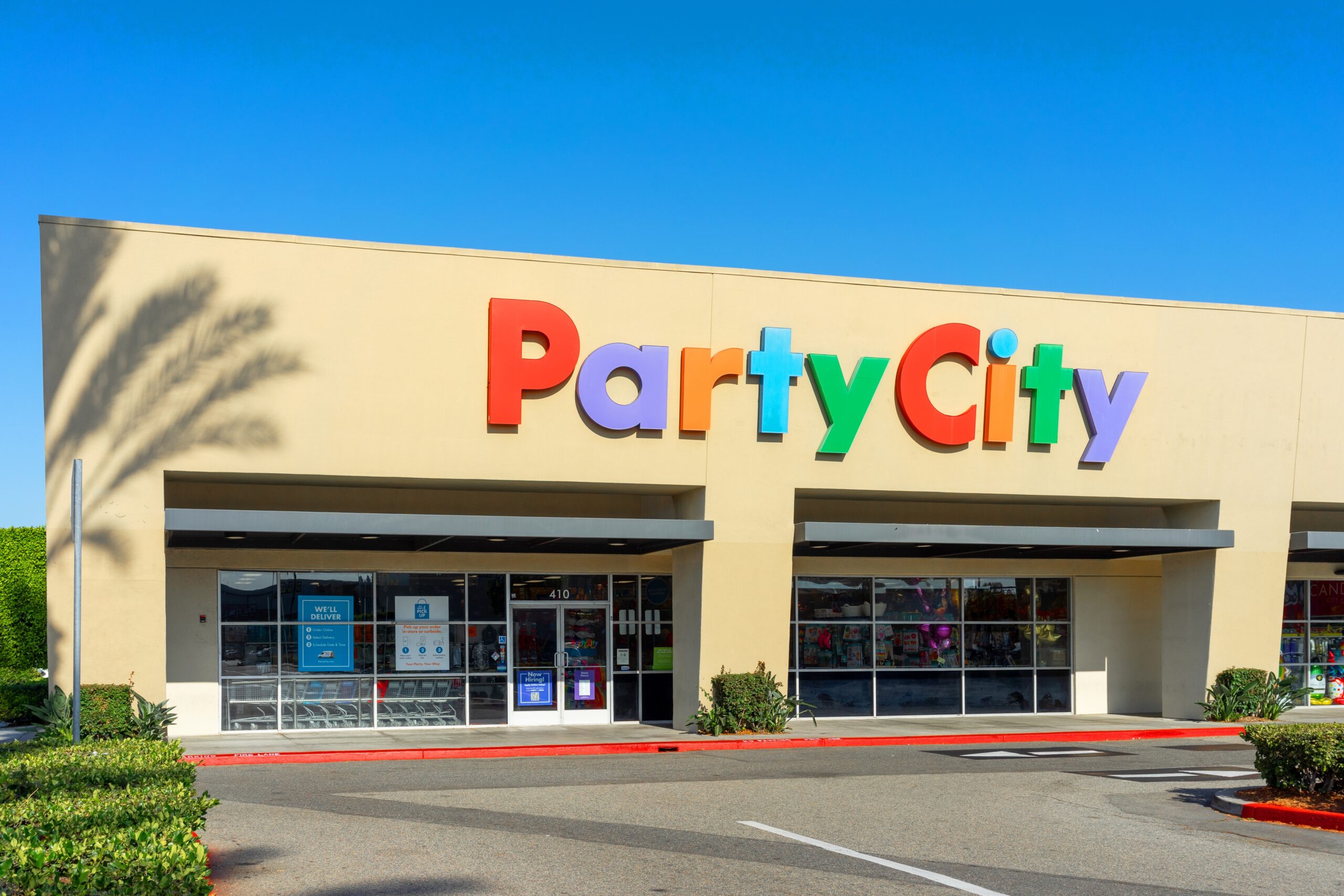 Party City welcomes new CEO of Global Industrial