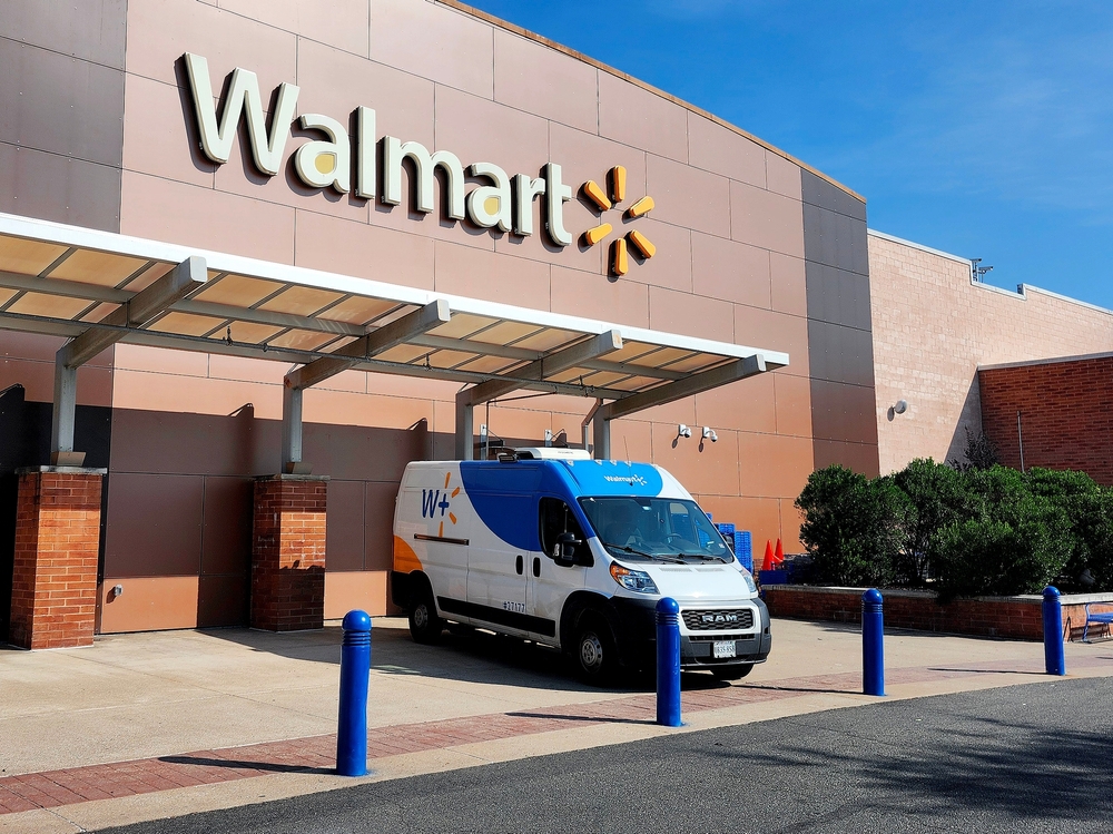 Walmart online sales drive sales growth in Q2